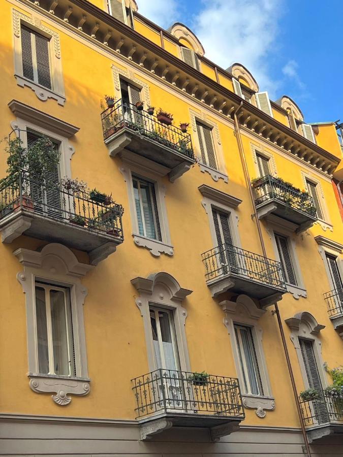 Appartamento Su Cortile Magico Torino Eksteriør billede