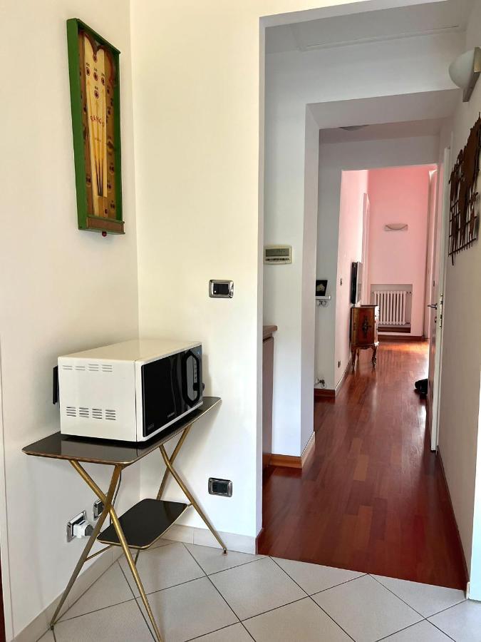 Appartamento Su Cortile Magico Torino Eksteriør billede